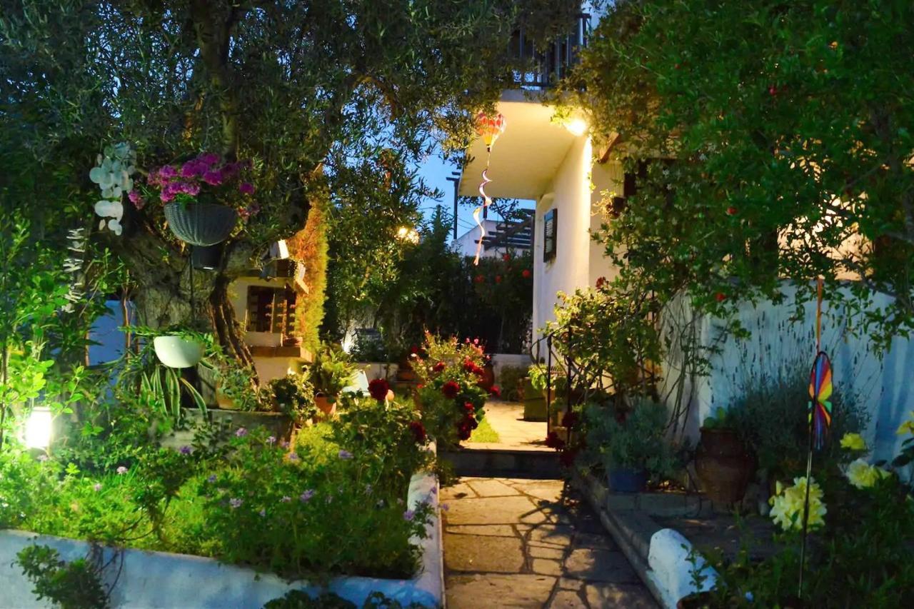 Sonia'S House With Garden Villa Gerakini Exterior foto